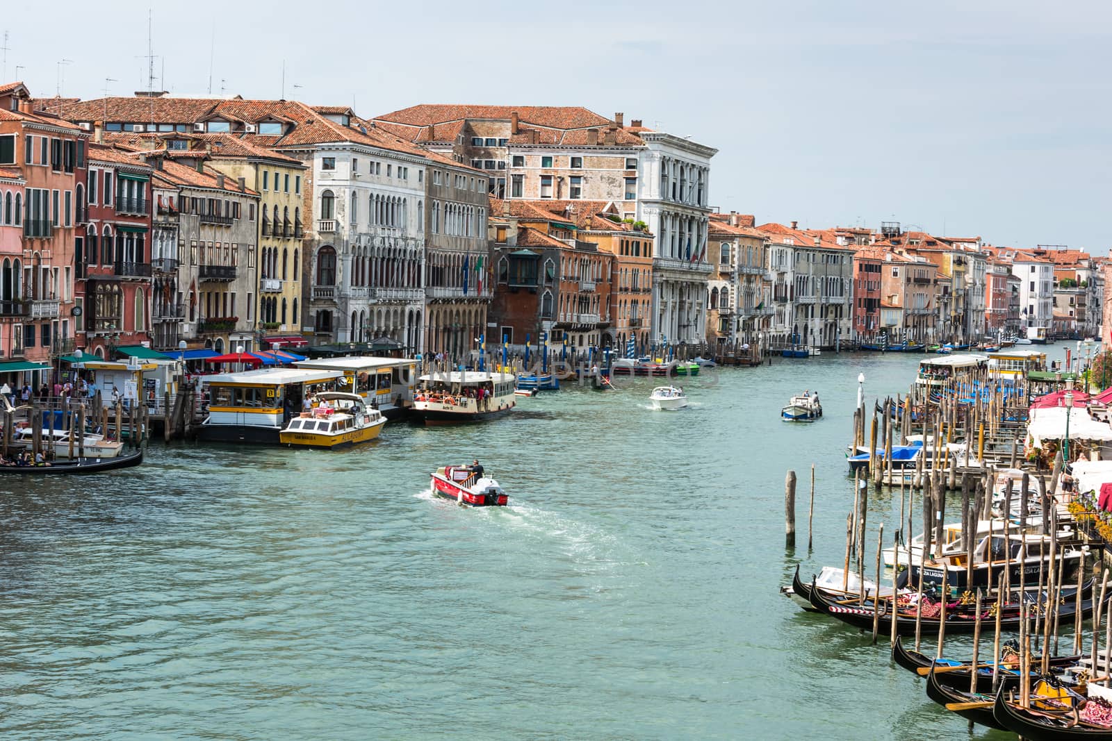 The charming city of Venice in Italy. by SeuMelhorClick