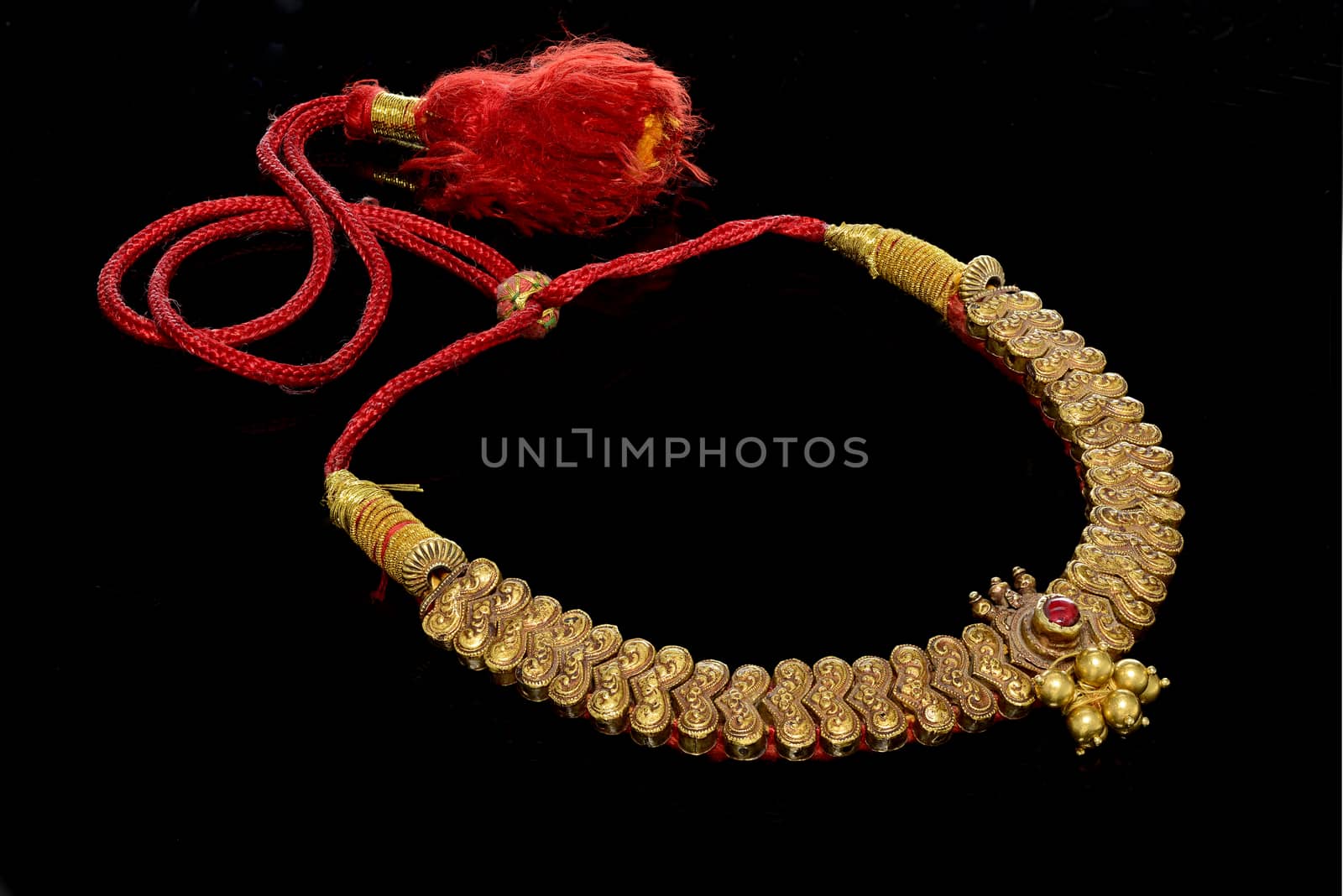 Gold jewelry Macro shot