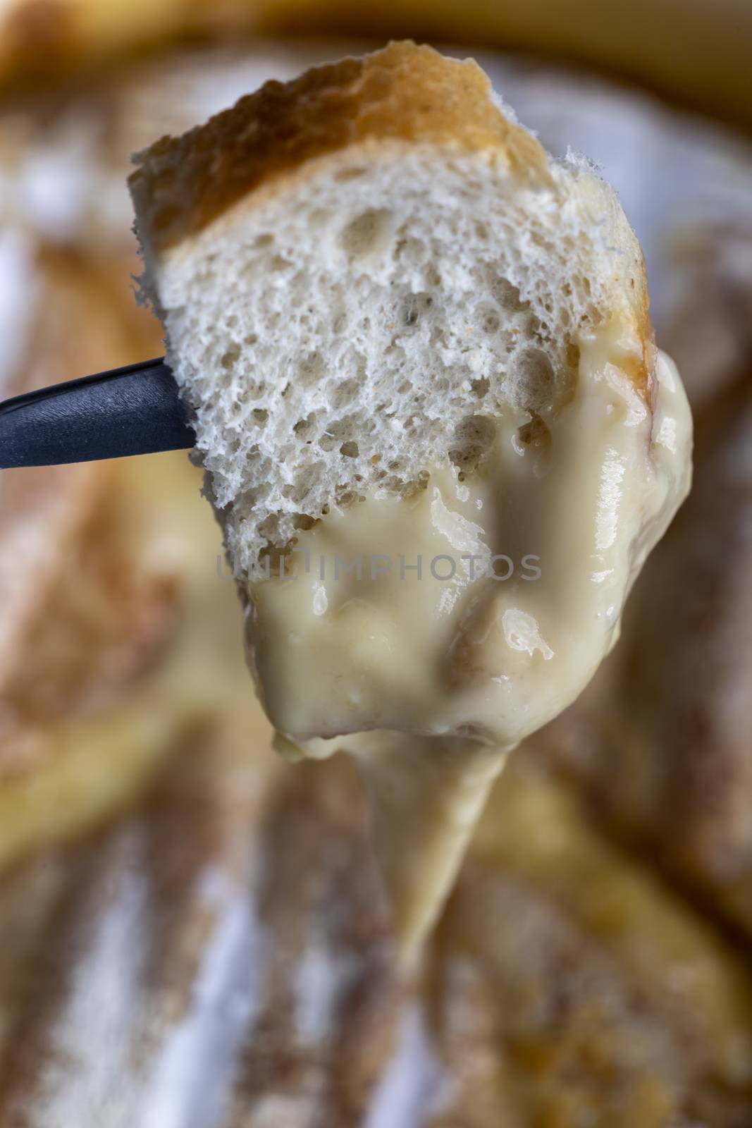 swiss cheese fondue with bread