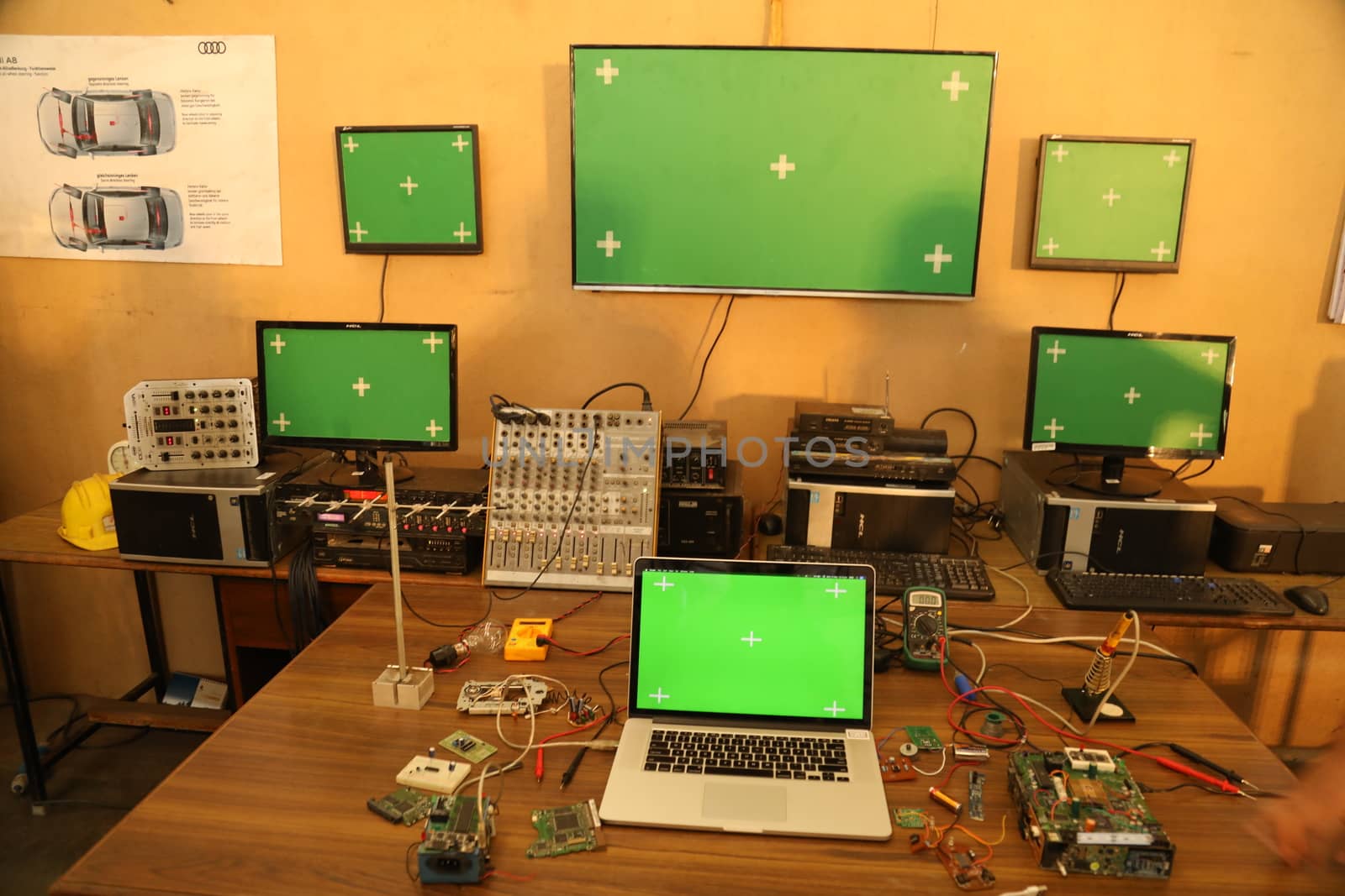 Television Green screen