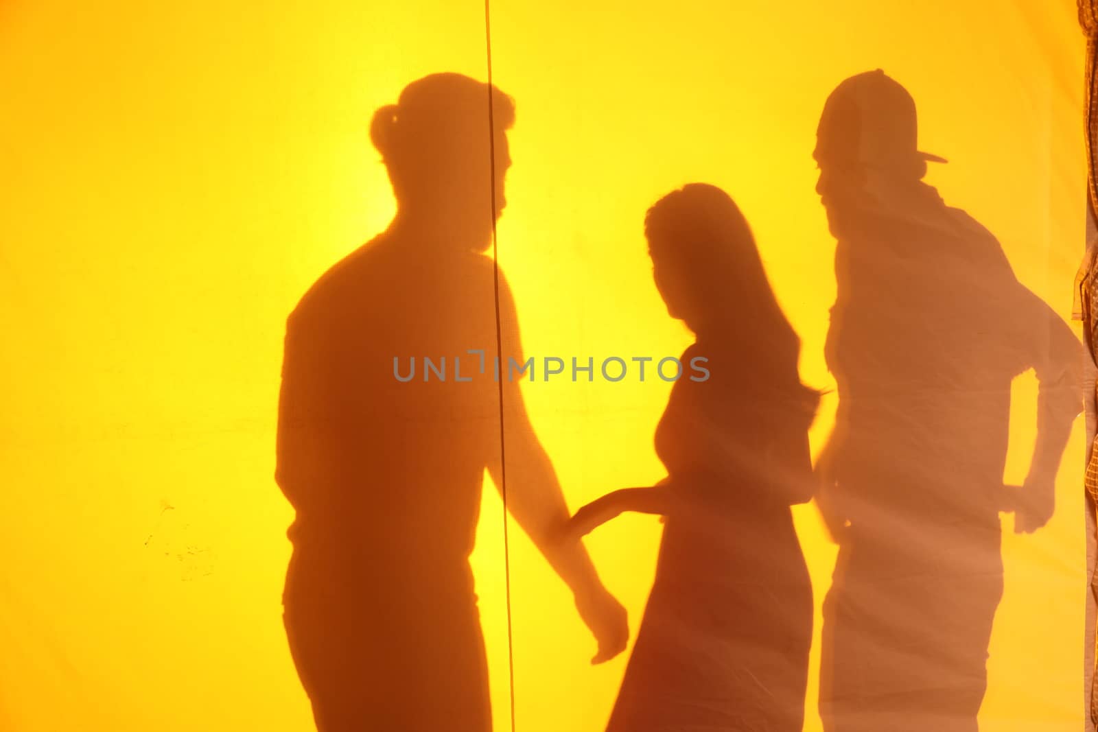 Lovers silhouette by rajastills