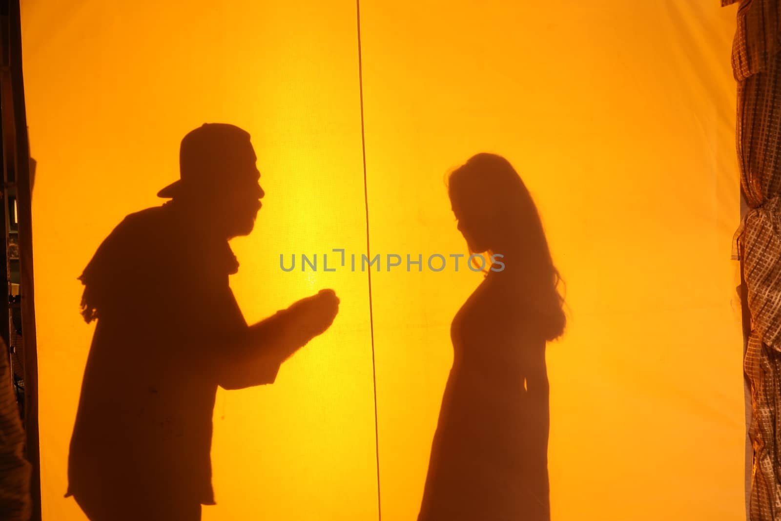 Lovers silhouette by rajastills