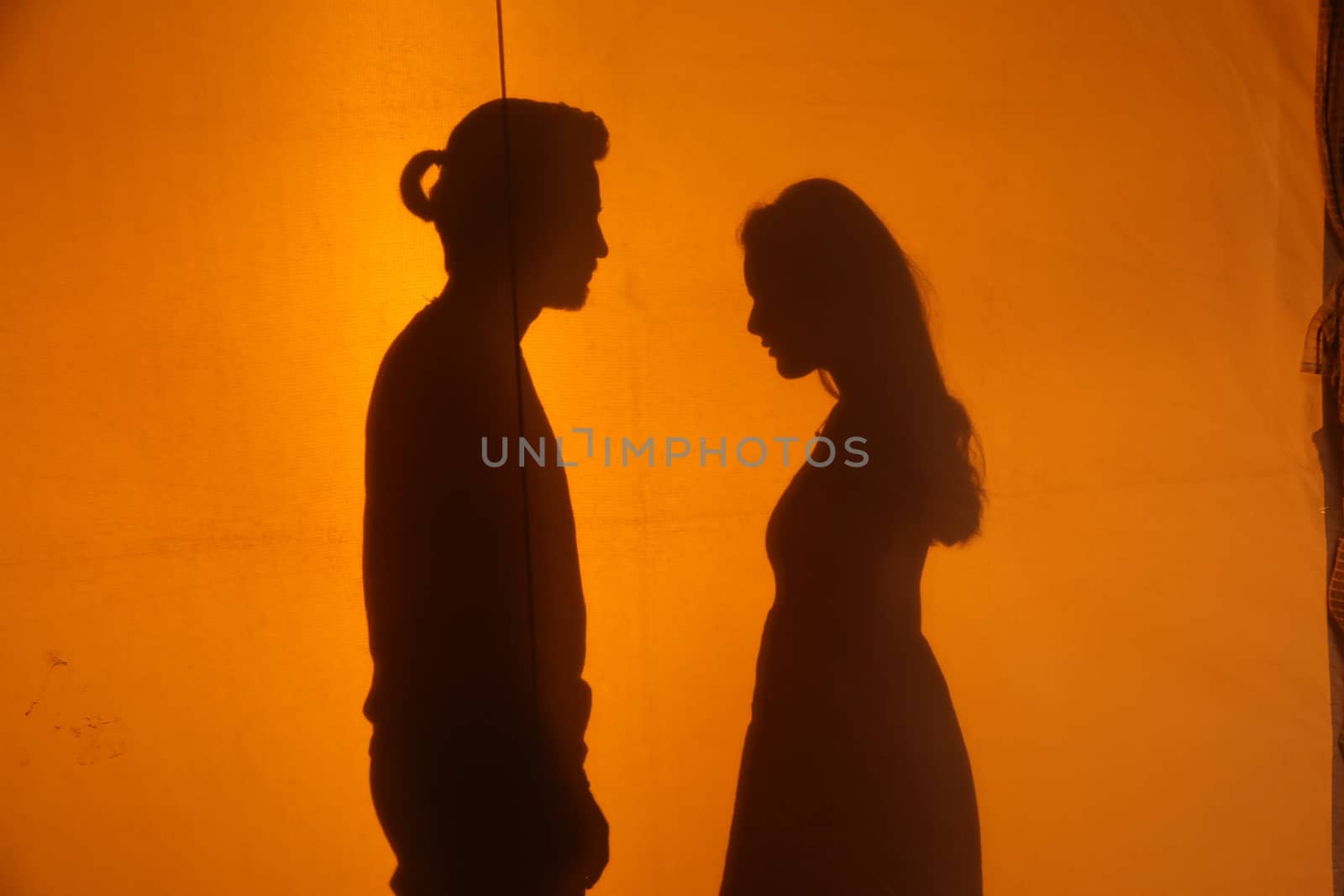 Lovers silhouette by rajastills