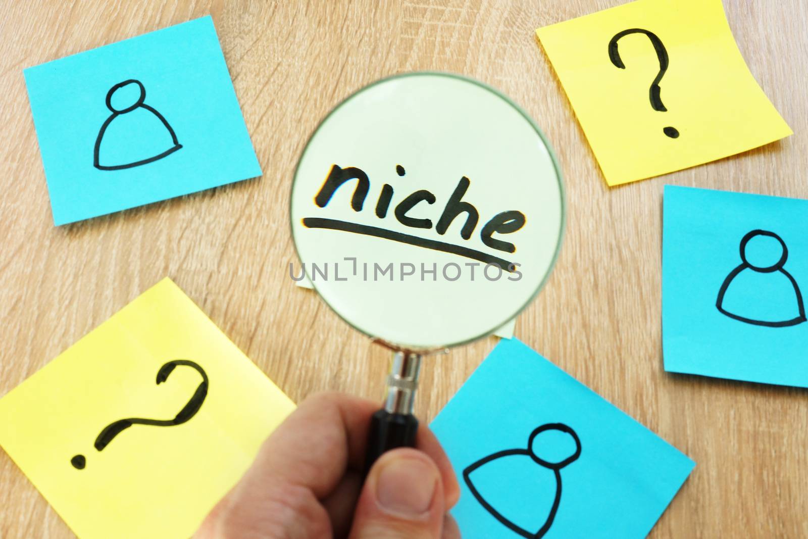Find your niche concept. Memo stick and magnifier.