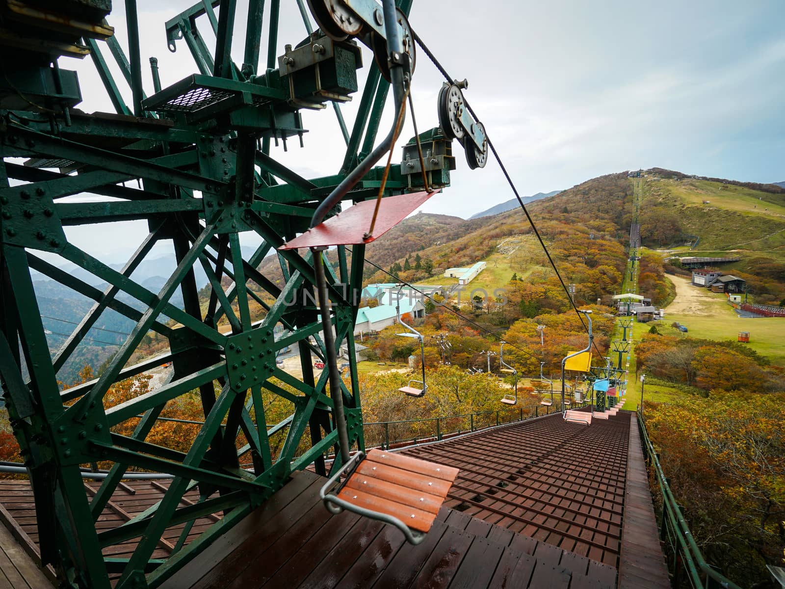 The Gozaisho Ropeway Lifts. (a lift that pass through lot of trees towards the summit of Mt. Gozaisho)
