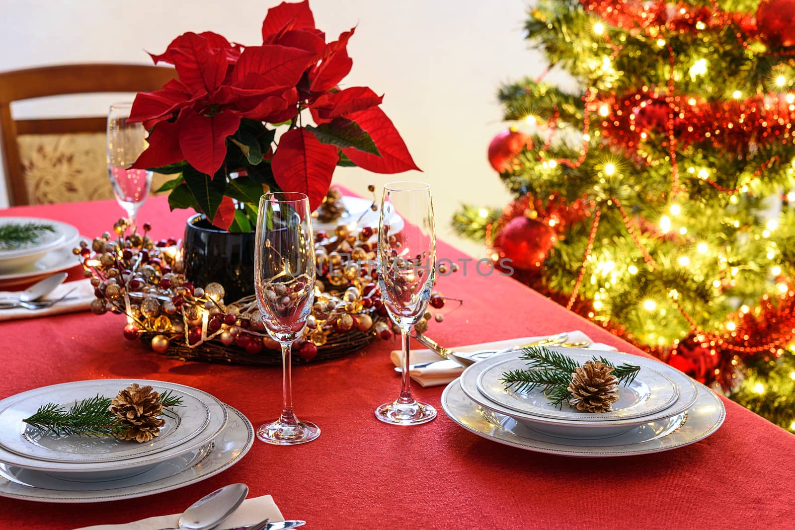 Christmas table setting by wdnet_studio