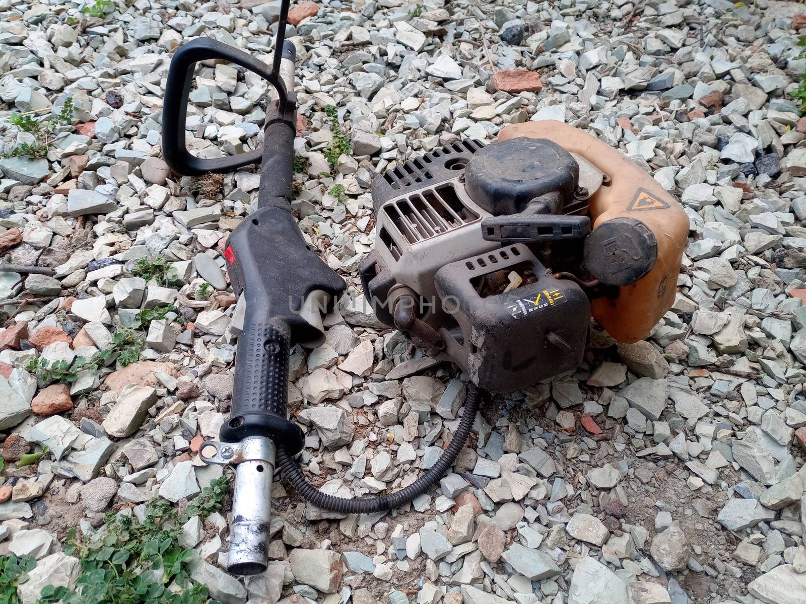 Parts from broken motos. Petrol trimmer disassembled.