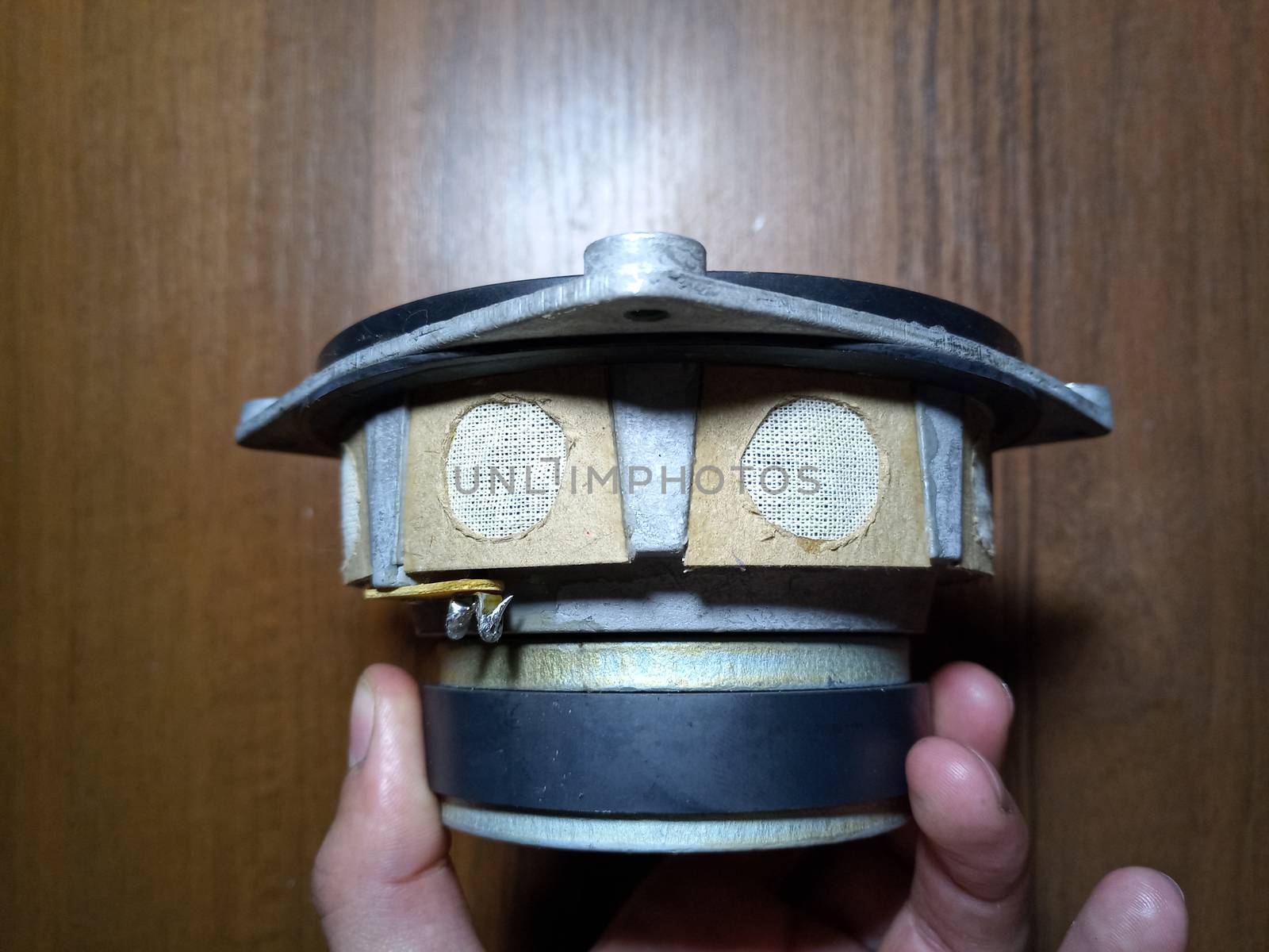 Medium-frequency speakers 20gds-3. Soviet vintage acoustics, elements of a music column.