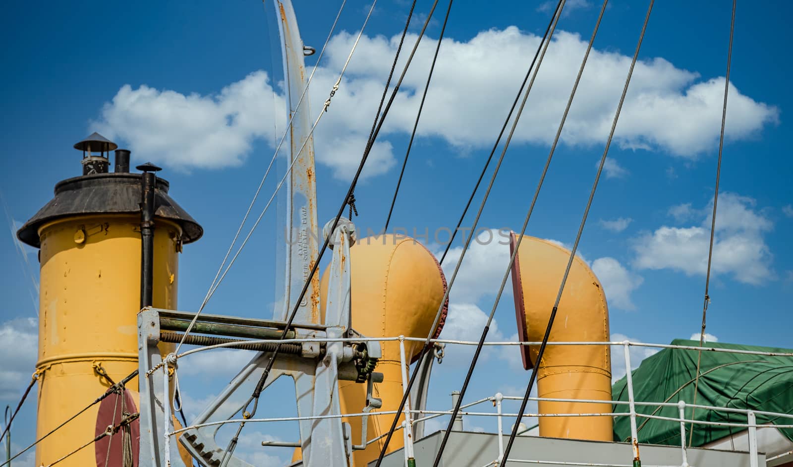 Details on Old Wood  Ship by dbvirago