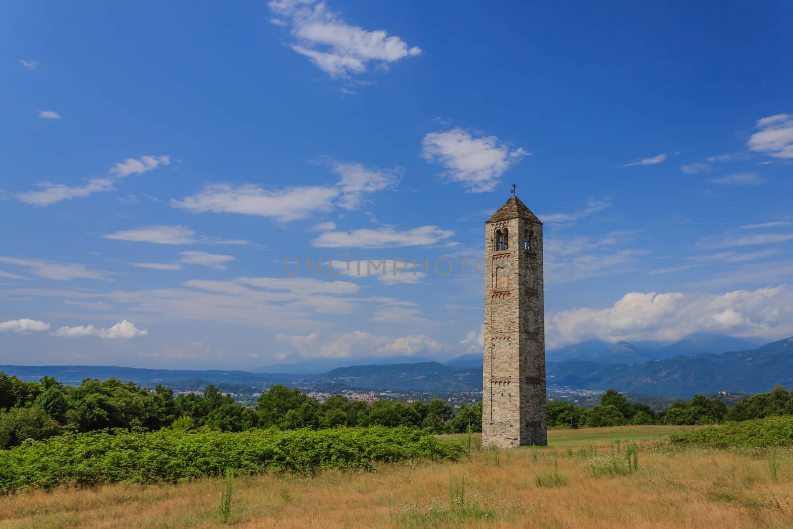 It is the only remaining  remnant of the ancient village of Paerno demolished in the 1250s,in Bollengo,Italy