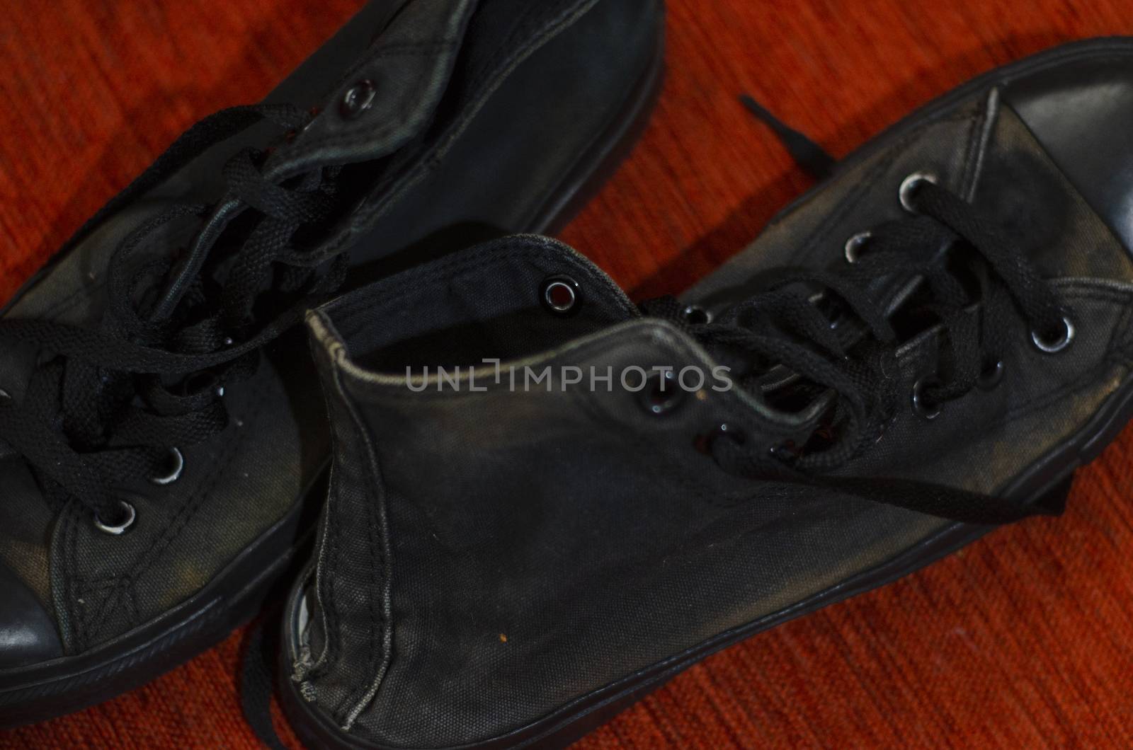 Ragged Black Stylish Shoes, Vintage Black Stylish Shoes by Hasilyus