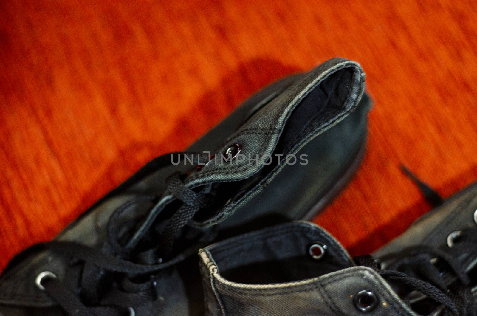 Ragged Black Stylish Shoes, Vintage Black Stylish Shoes by Hasilyus