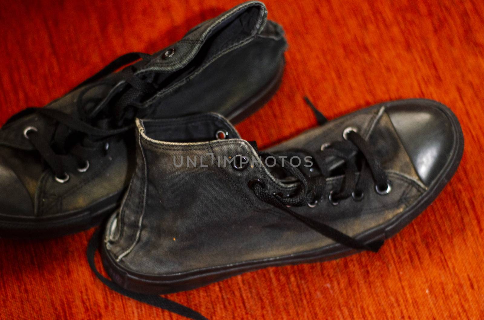 Ragged Black Stylish Shoes, Vintage Black Stylish Shoes by Hasilyus