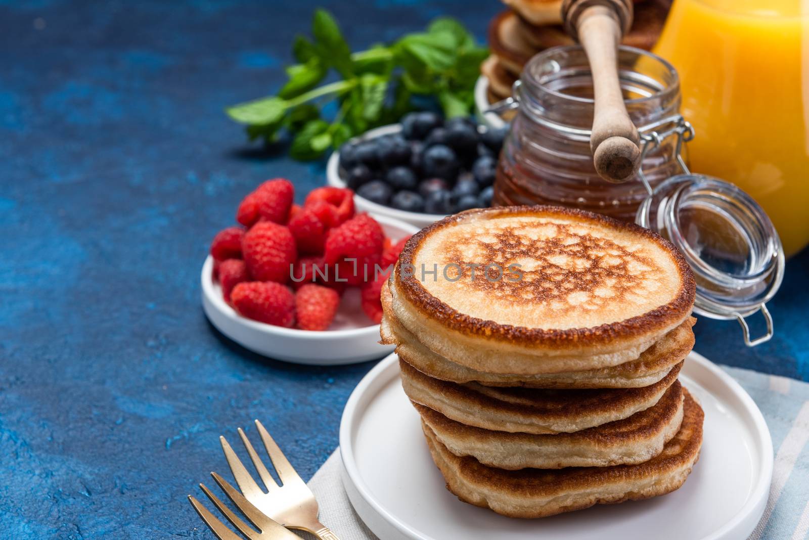 Fluffy American Pancakes with Fresh Fruits and Honey by merc67