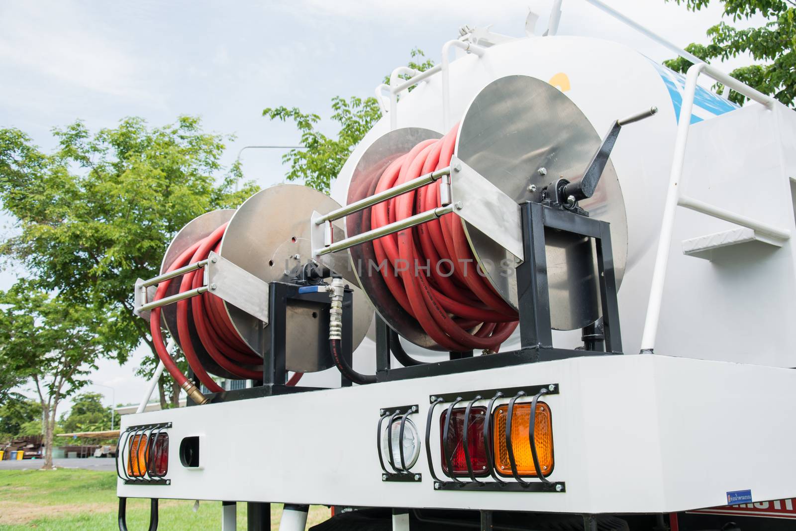 truck water taps and gauges Wash provincial capital