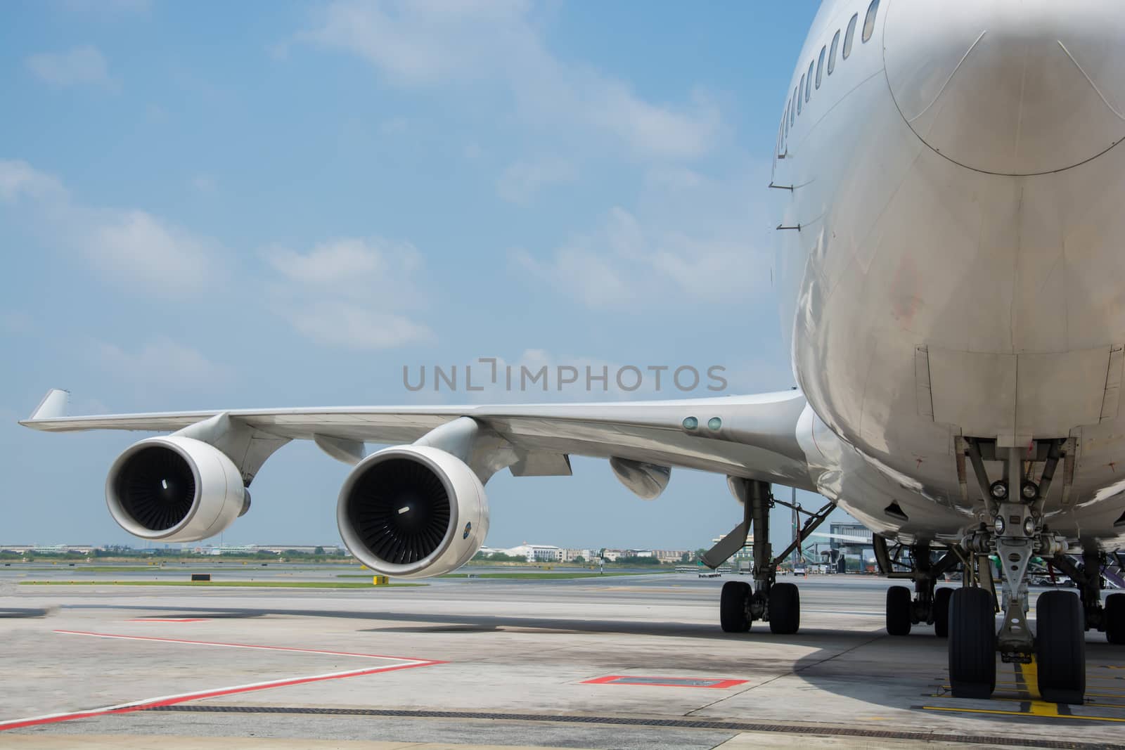 Passenger planes at the airport shoot on the bus