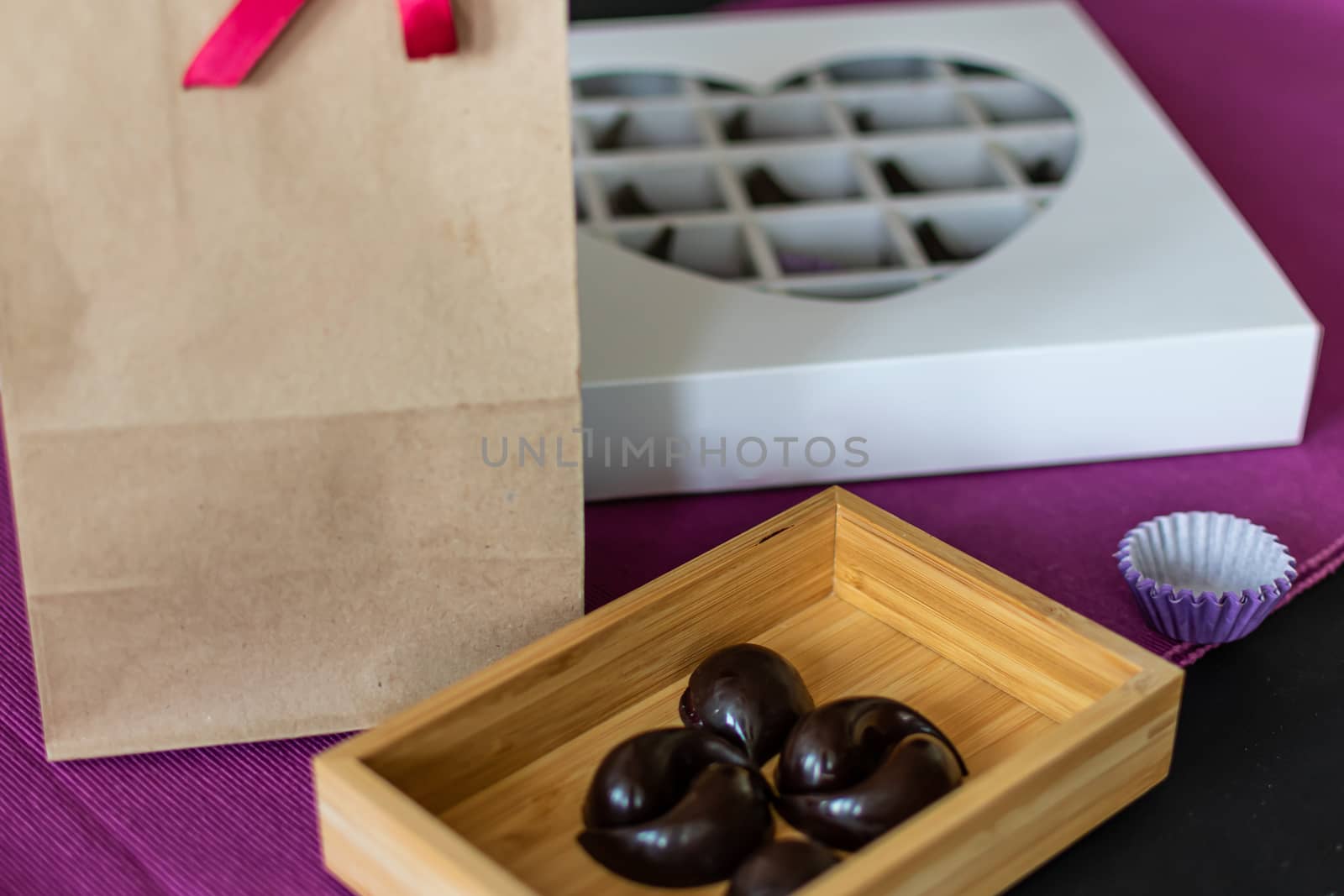 Natural and healthy home-made chocolates. Original and delicious gift for Valentine's Day or other holidays