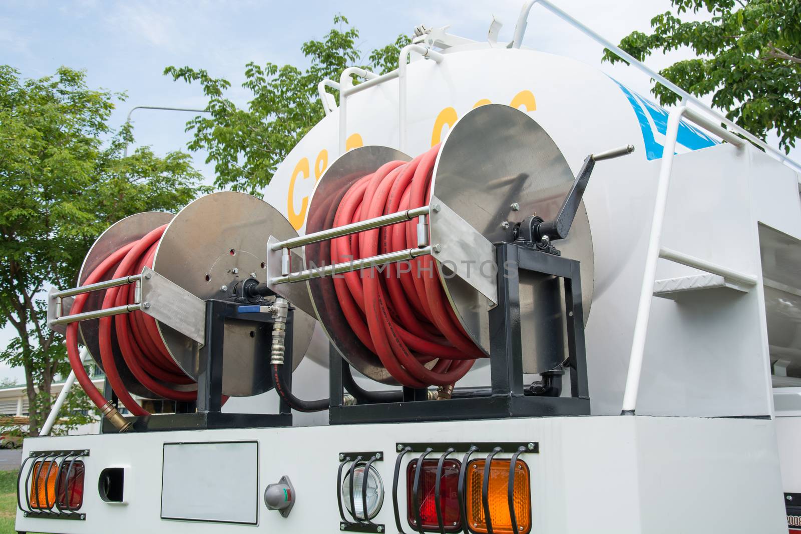 truck water taps and gauges Wash provincial capital