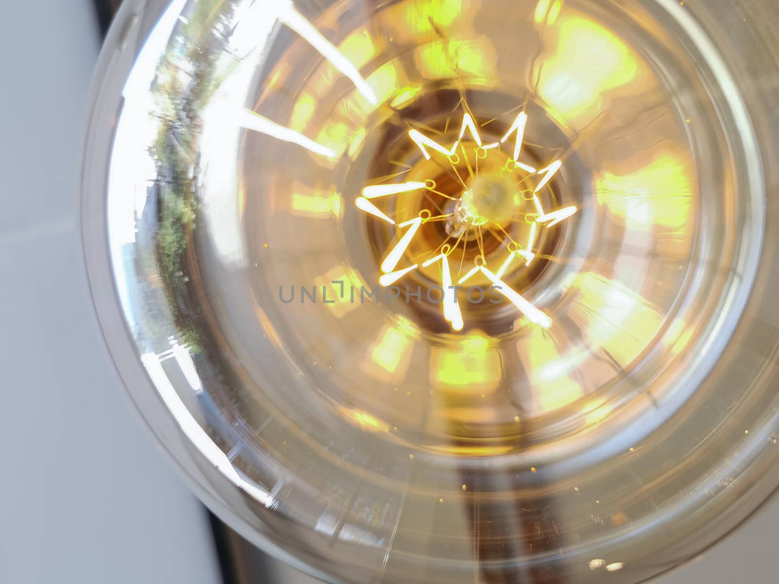 Amazing spiral electric current inside a retro crystal clear lig by sonandonures