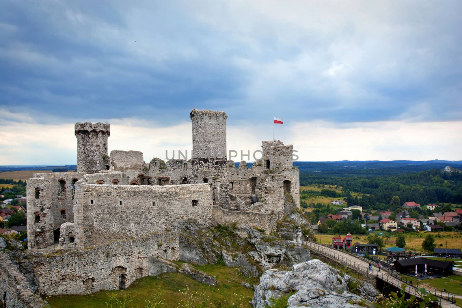 Ruins of the old medieval castle. Ogrodzieniec, Poland.