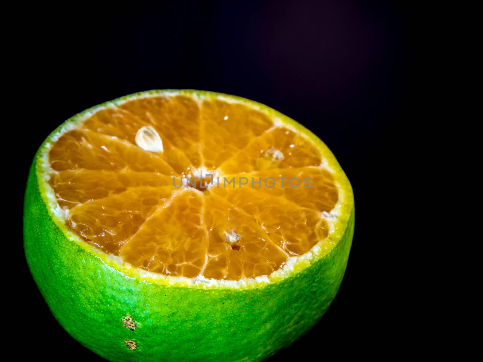 Tangerine orange was slashed to orange flesh inside