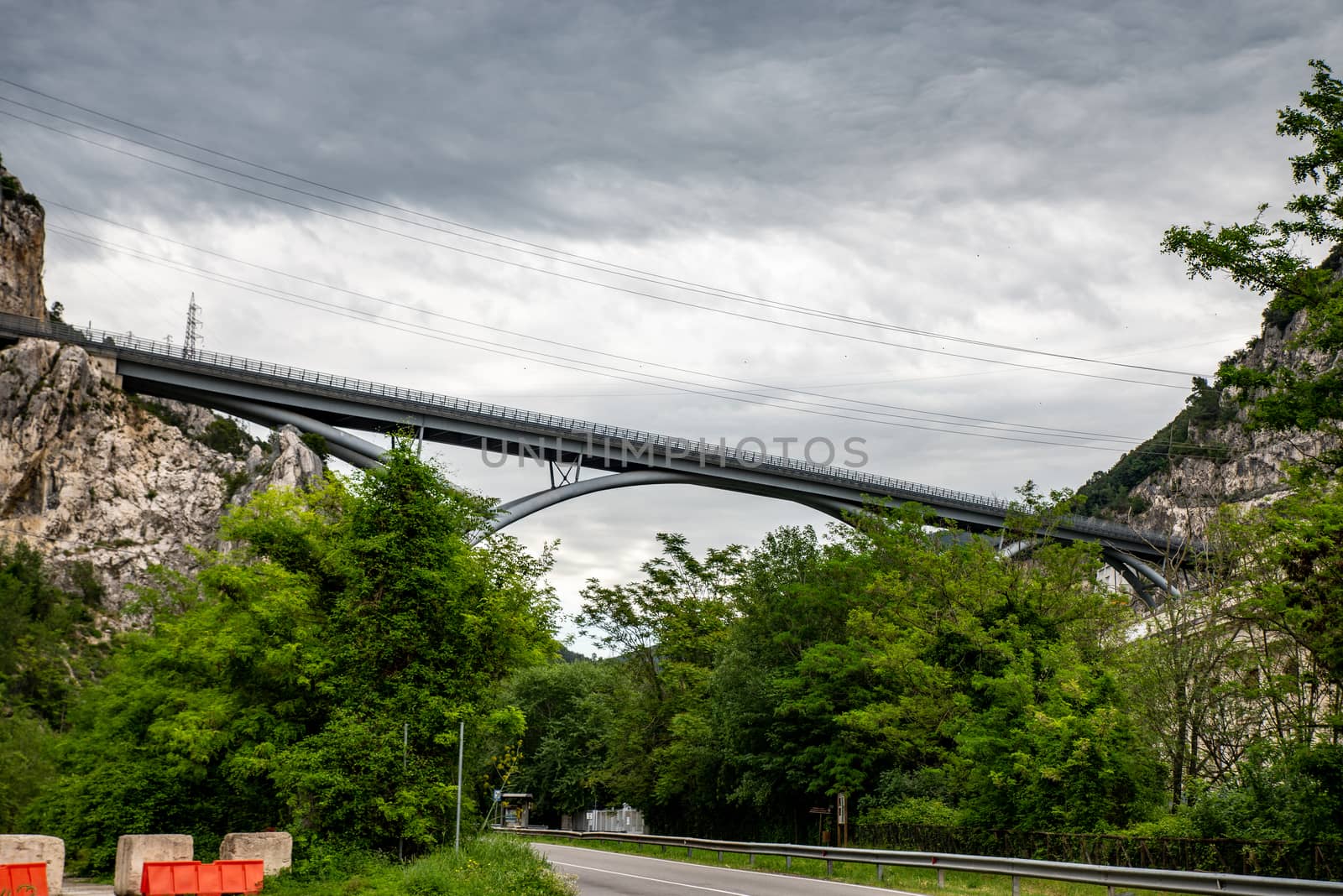 NEW BRIDGE HIGHWAY RIETI by carfedeph