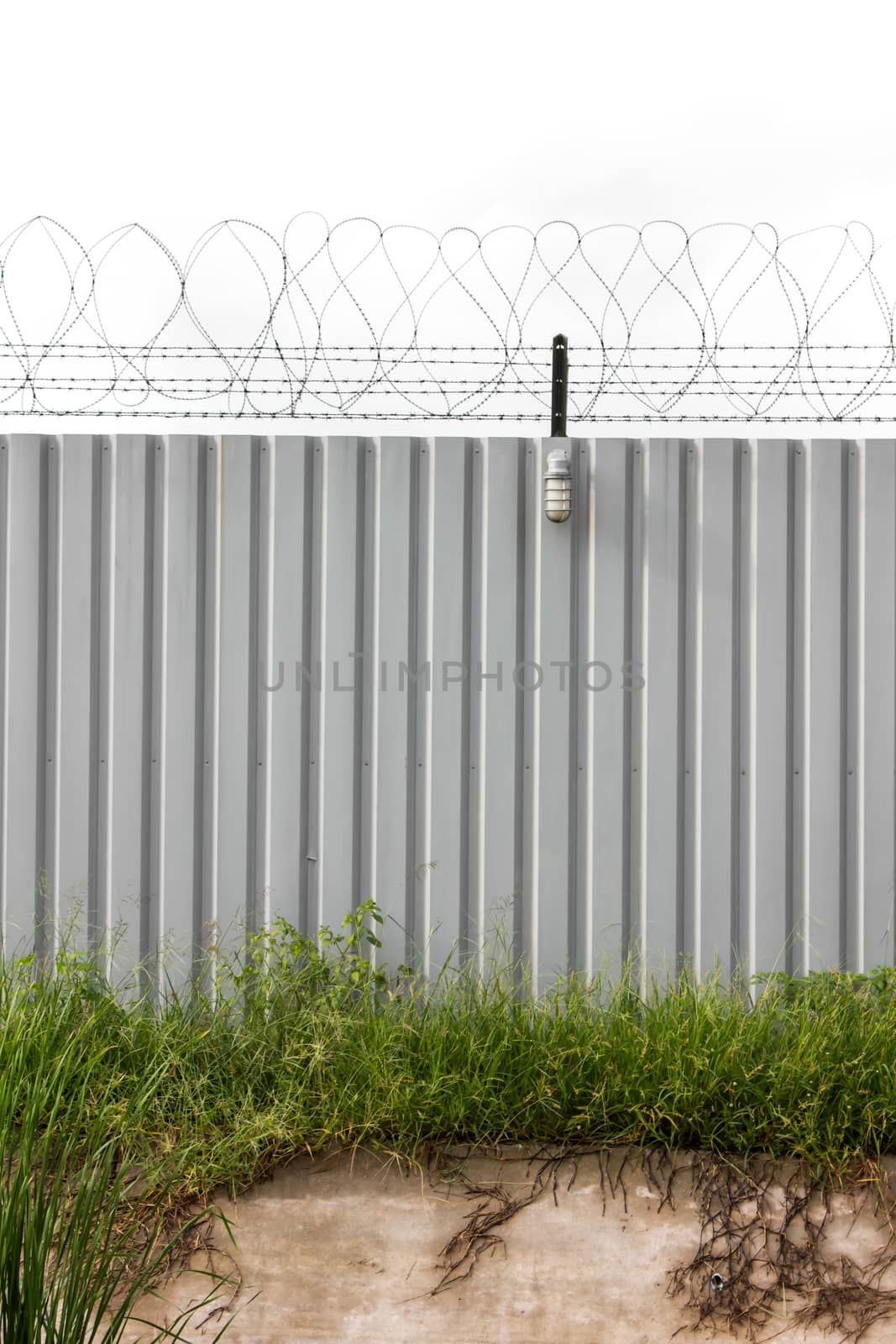 Zinc Fence Barb high security
