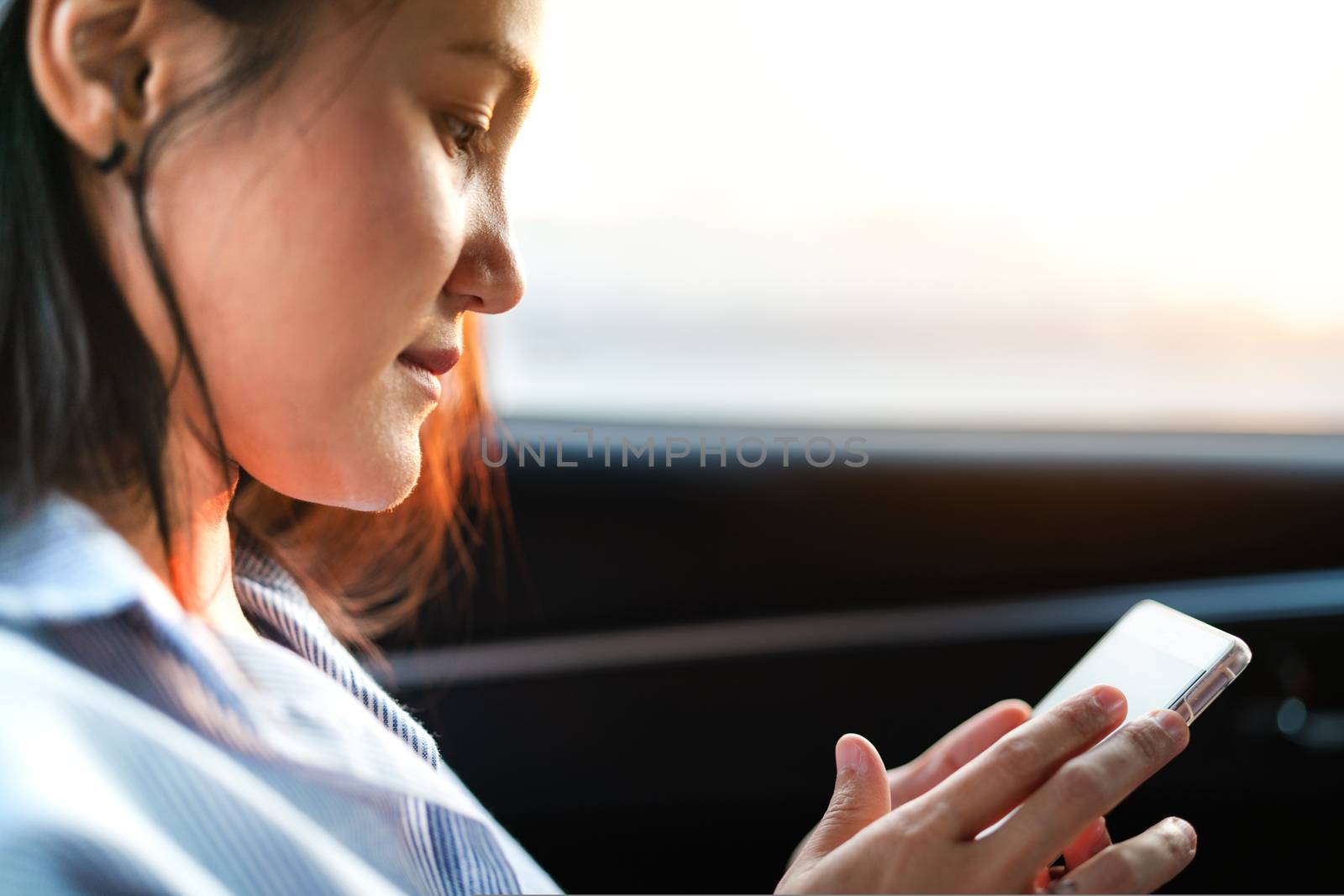 young women shopping online on smartphone. business and modern lifestyle concept