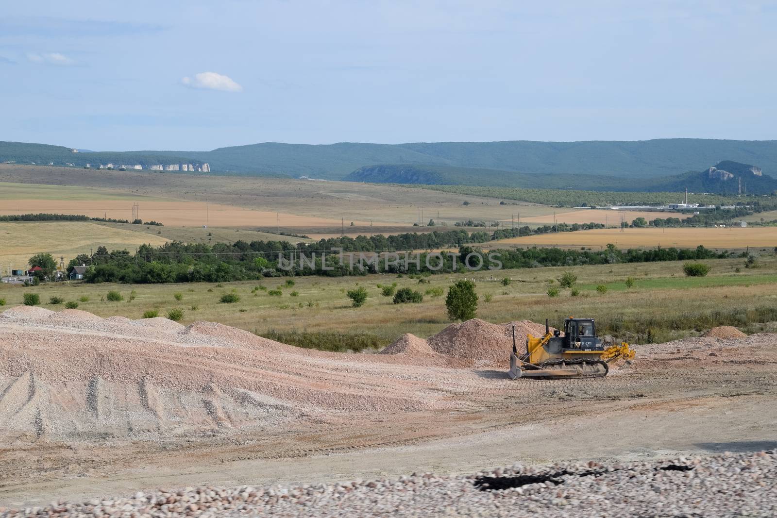 Construction of the pipeline. a Underground gas pipeline, pipeline laying underground.