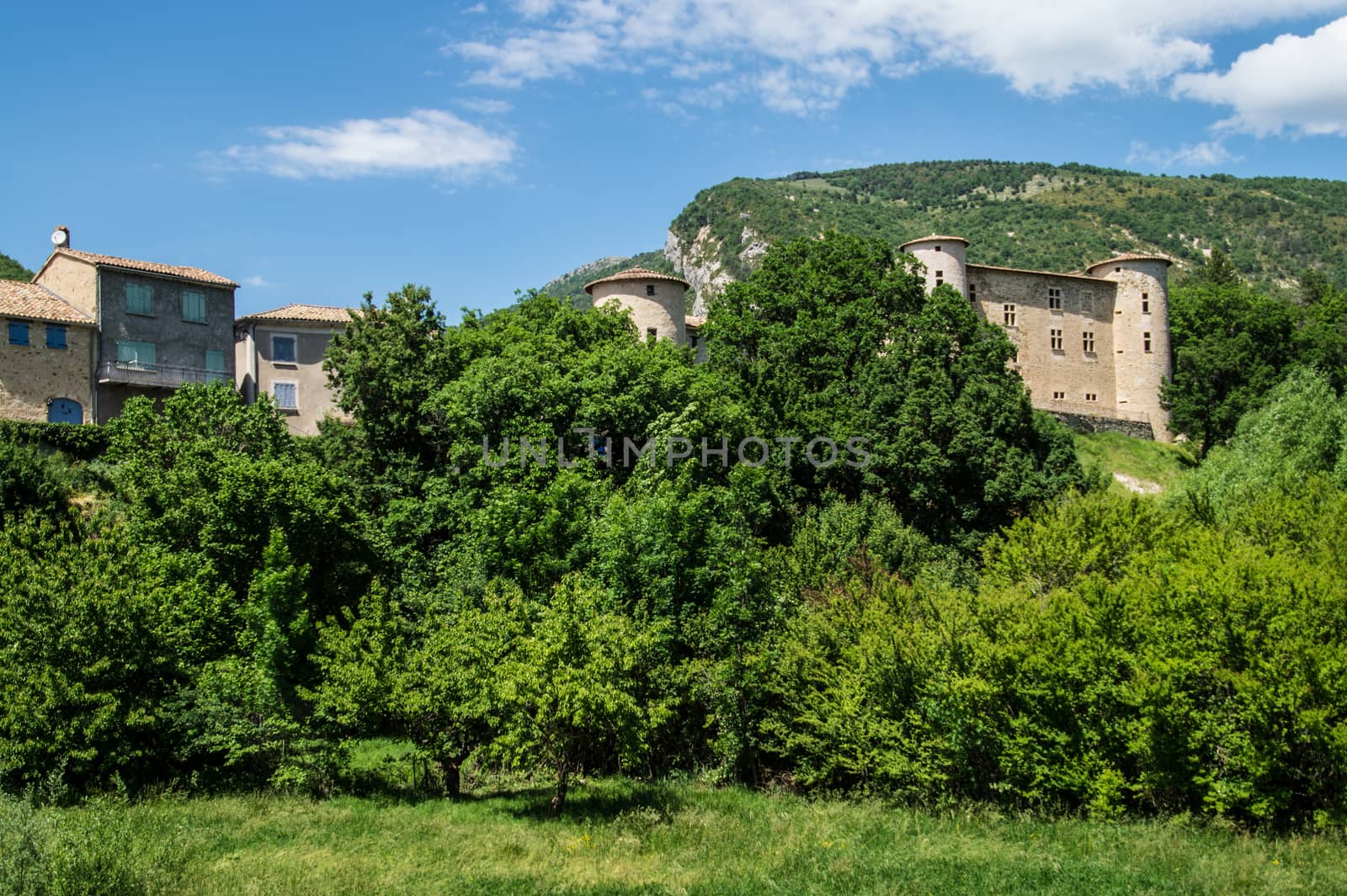 regional park the provencal baronies