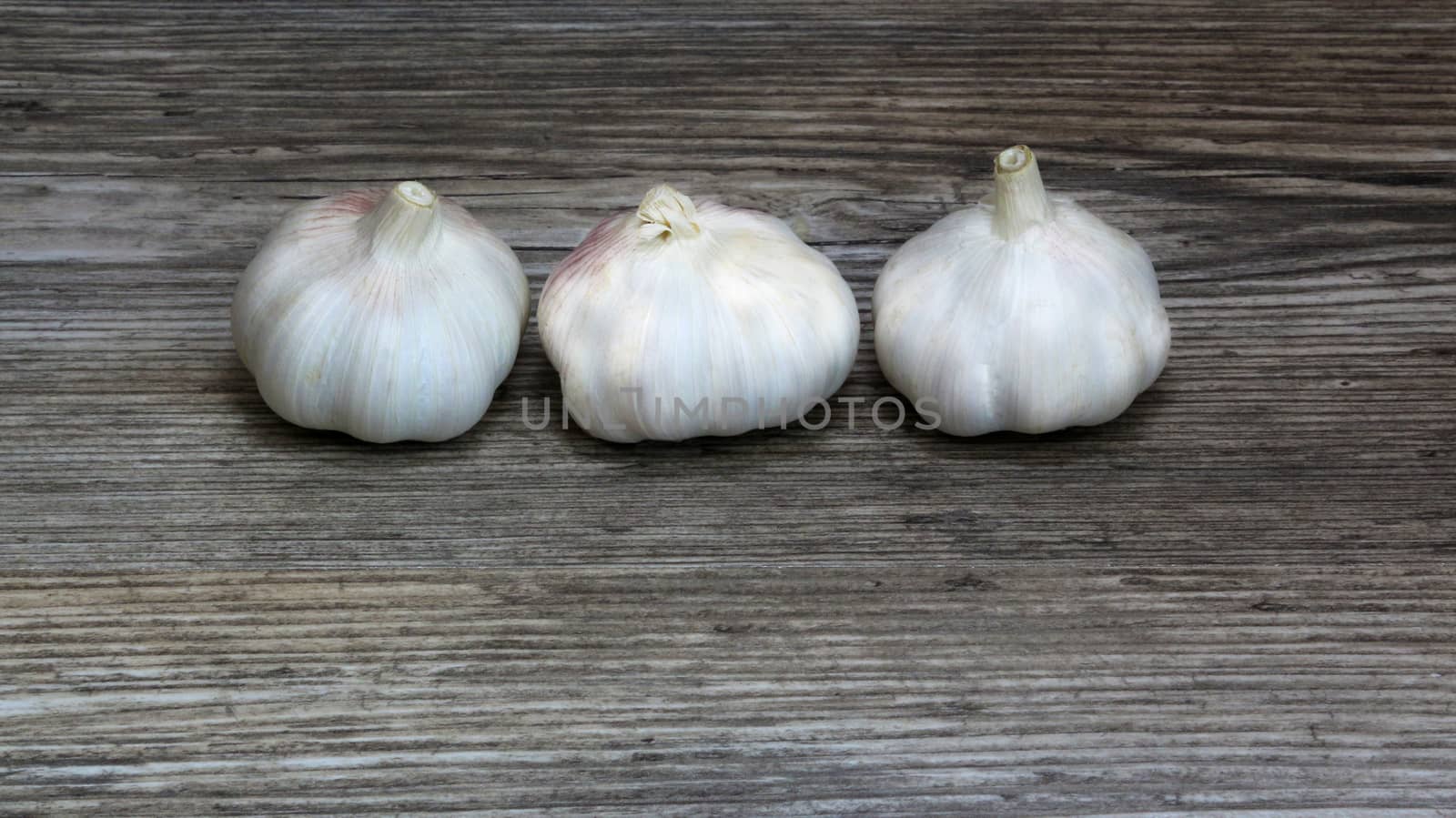 garlic on wooden table