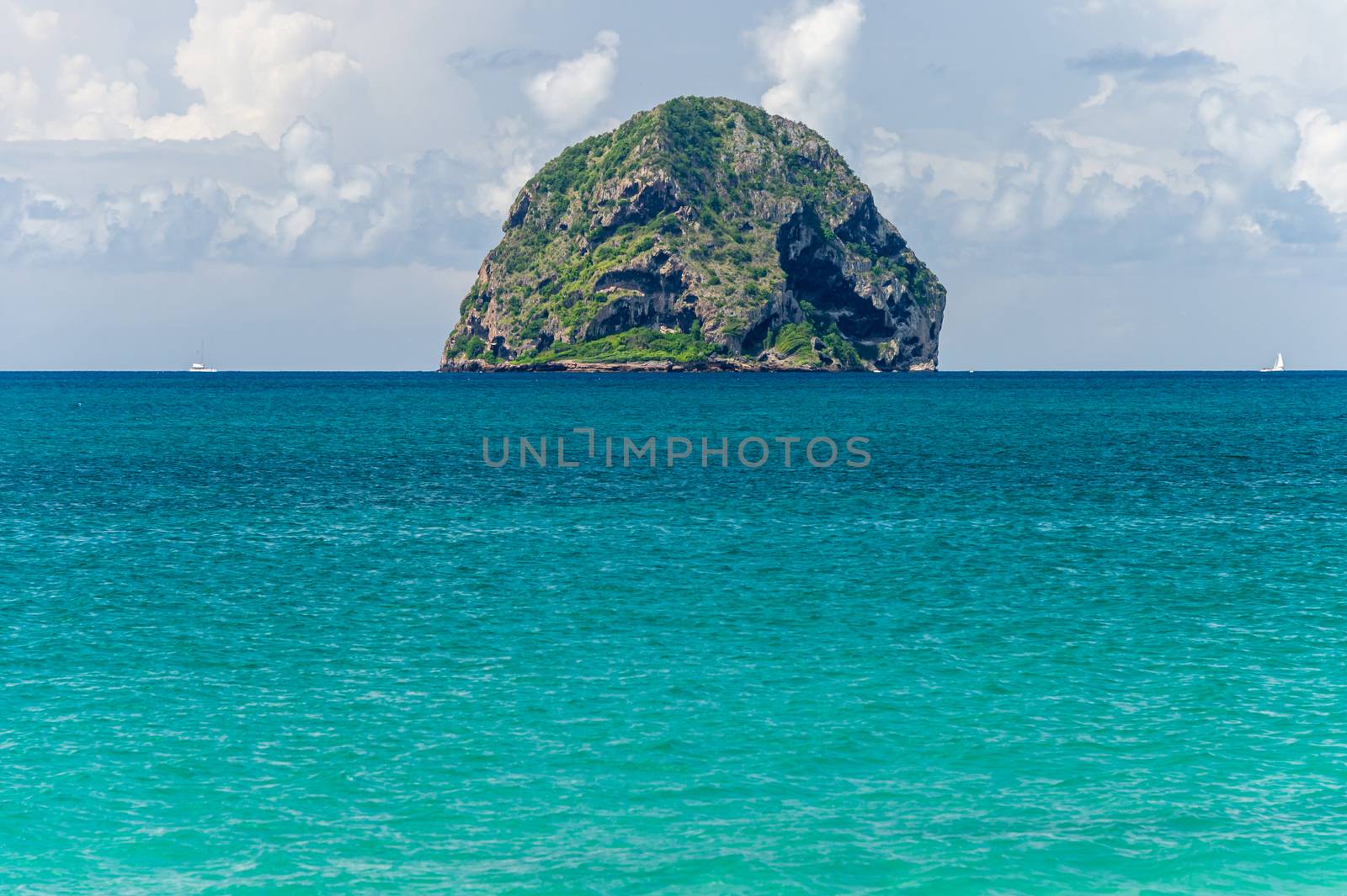 Rocher du Diamant (Diamond rock) in Martinique (August 2019)