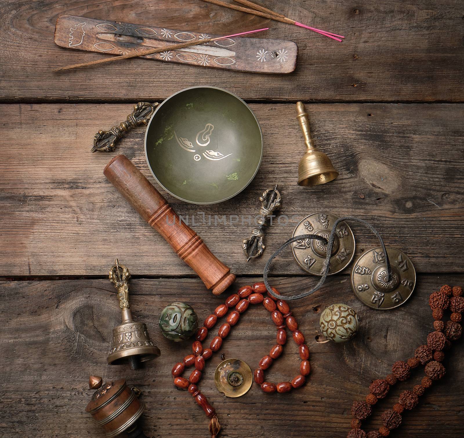 Copper singing bowl, prayer beads, prayer drum and other Tibetan by ndanko
