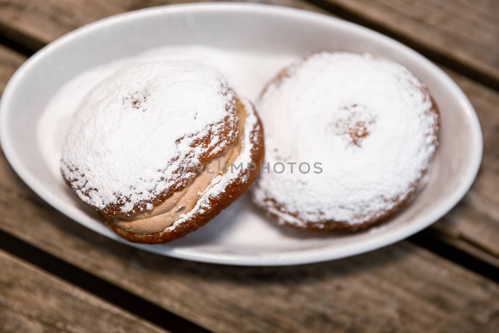 Close up of sugary donuts by camerarules