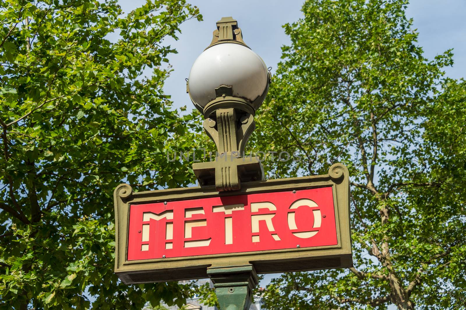 Metro subway entry sign in Paris