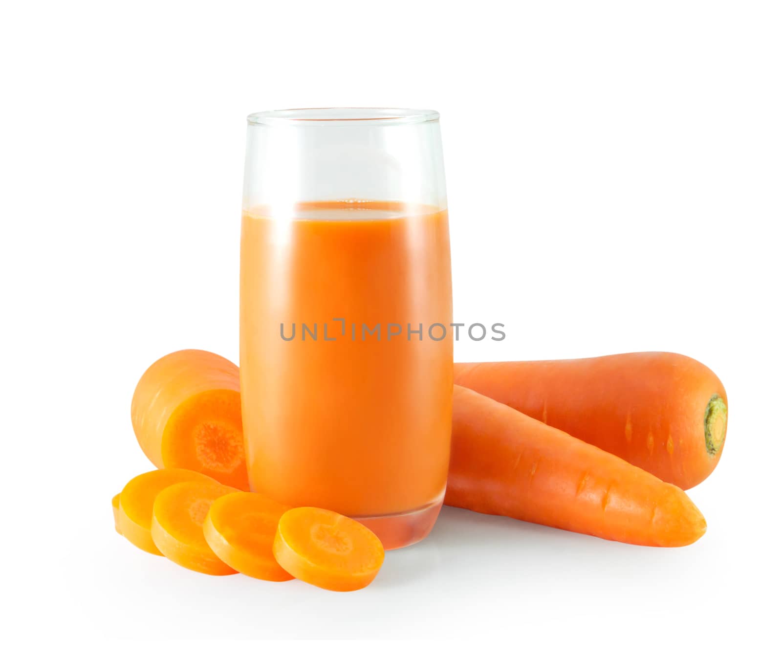 Closeup glass of fresh carrot juice isolated on white background by pt.pongsak@gmail.com