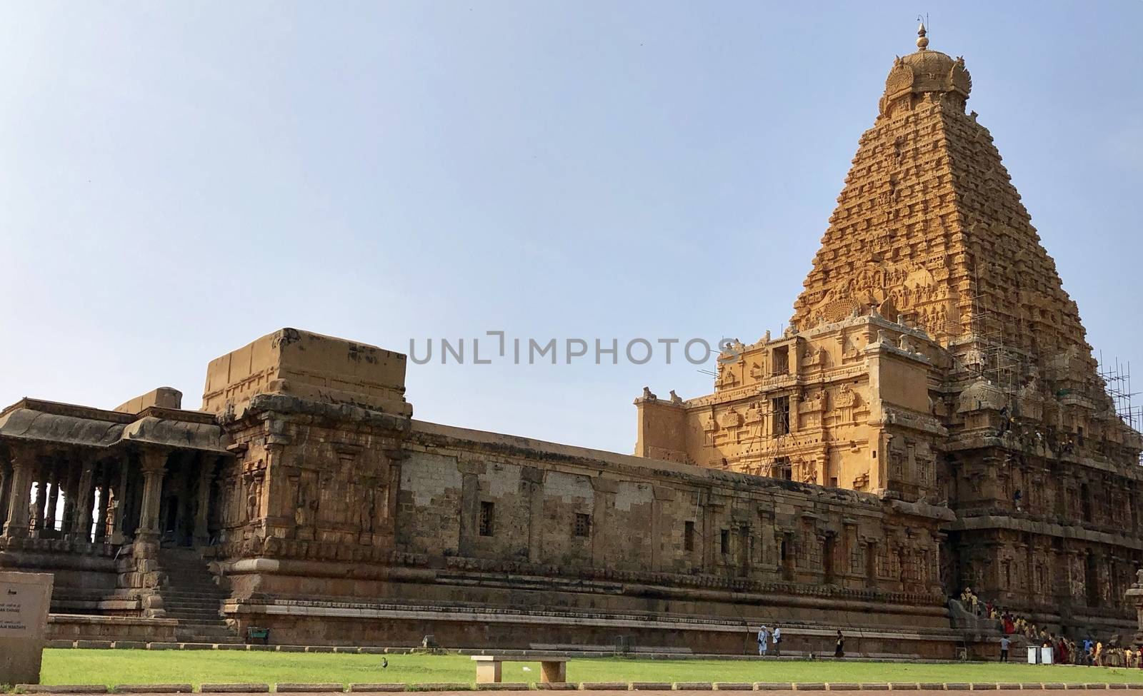 The Brihadisvara temple or Brihadeeswar temple located in Thanjavur, Tamilnadu built by Tamil King Raja Raja Chola-I between 1003 and 1010 AD. This is the Hindu temple built in Dravidian architecture style. The temple is entirely built with granite stones and the temple contains many monolithic sculptures in it. This temple is one of the `Great Living Chola Temples` and also tamil words are inscribed in the wall of the temple. This temple is dedicated to Lord shiva and it is a UNESCO World Heritage Site.