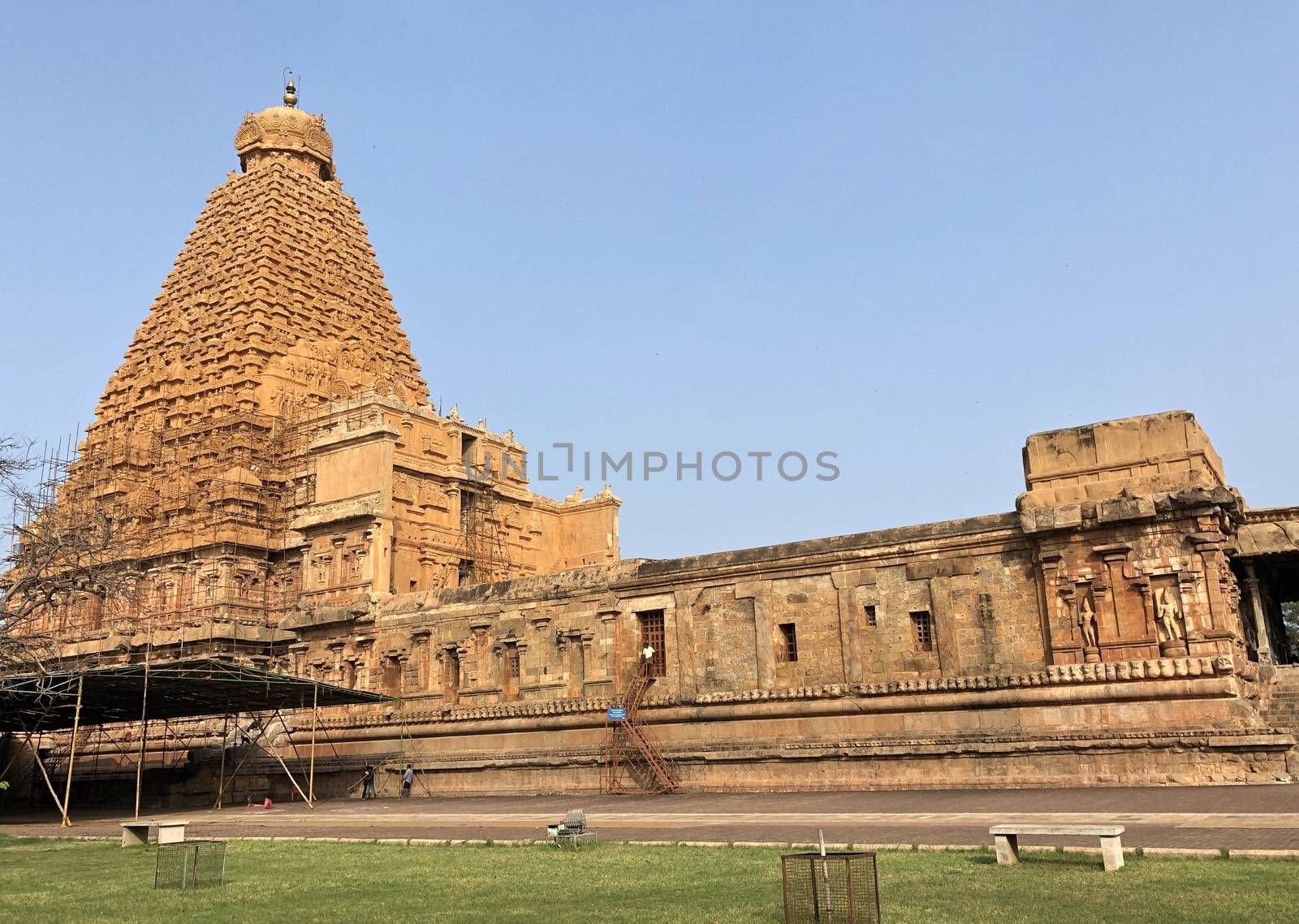 The Brihadisvara temple or Brihadeeswar temple located in Thanjavur, Tamilnadu built by Tamil King Raja Raja Chola-I between 1003 and 1010 AD. This is the Hindu temple built in Dravidian architecture style. The temple is entirely built with granite stones and the temple contains many monolithic sculptures in it. This temple is one of the `Great Living Chola Temples` and also tamil words are inscribed in the wall of the temple. This temple is dedicated to Lord shiva and it is a UNESCO World Heritage Site.