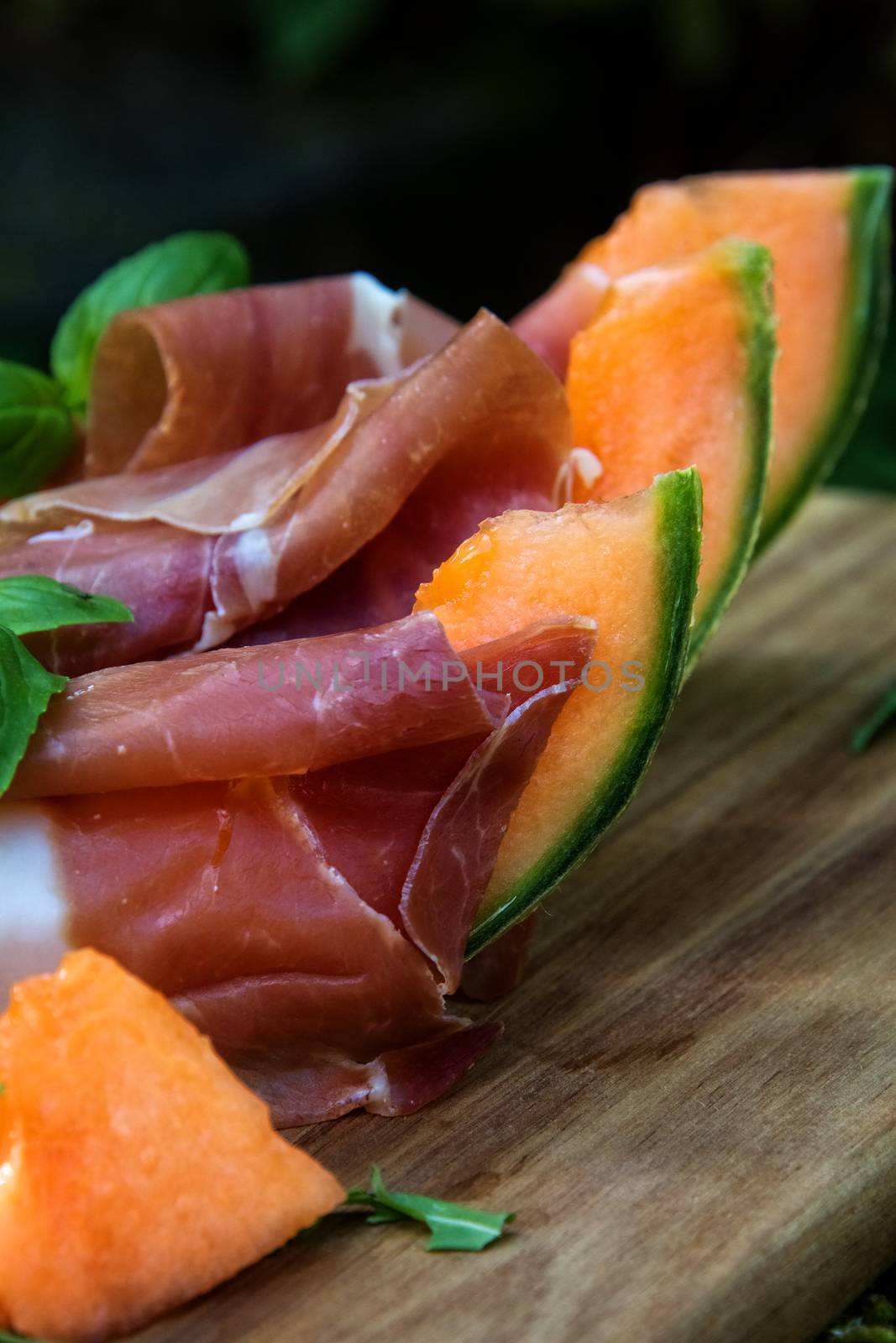 Melon Cantaloupe with the prosciutto