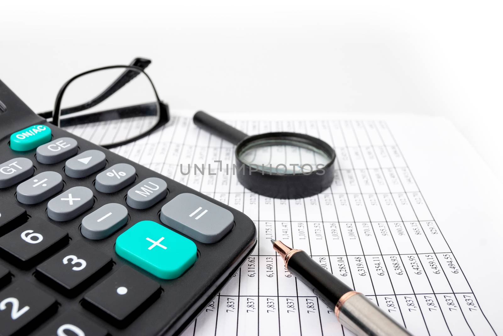 Financial concepts, financial numbers tables and calculators