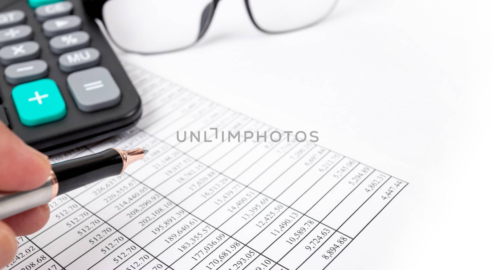 Financial concepts, financial numbers tables and calculators