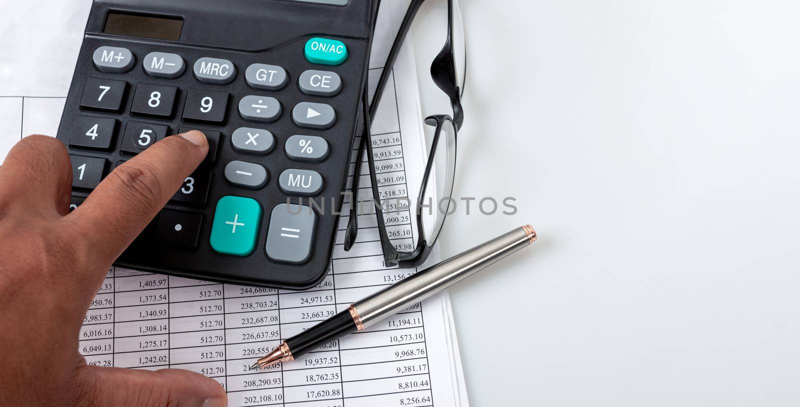 Financial concepts, financial numbers tables and calculators