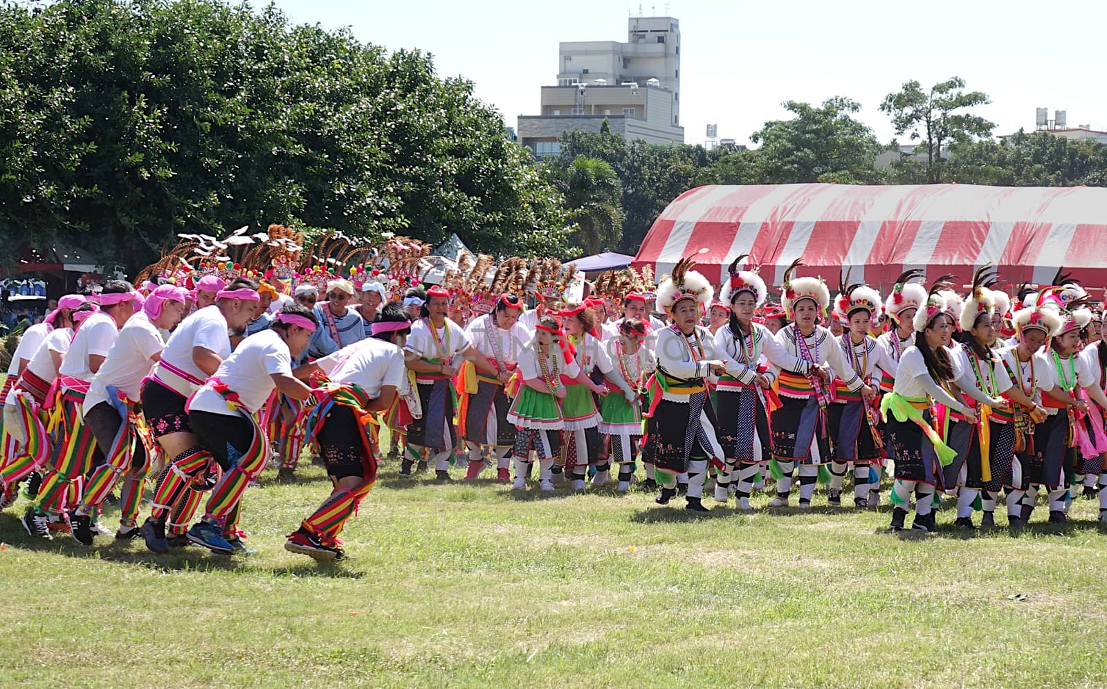 Members of the Amis Tribe in Traditional Costumes by shiyali