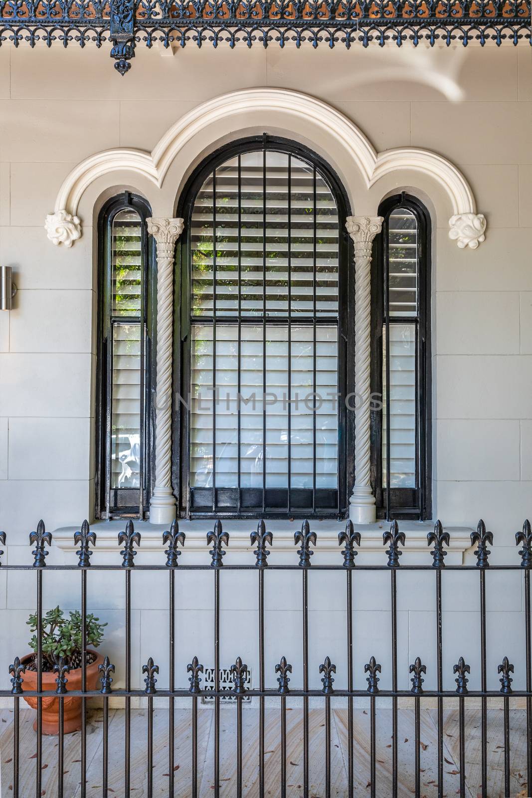 An image of a typical terrace house in Sydney Australia