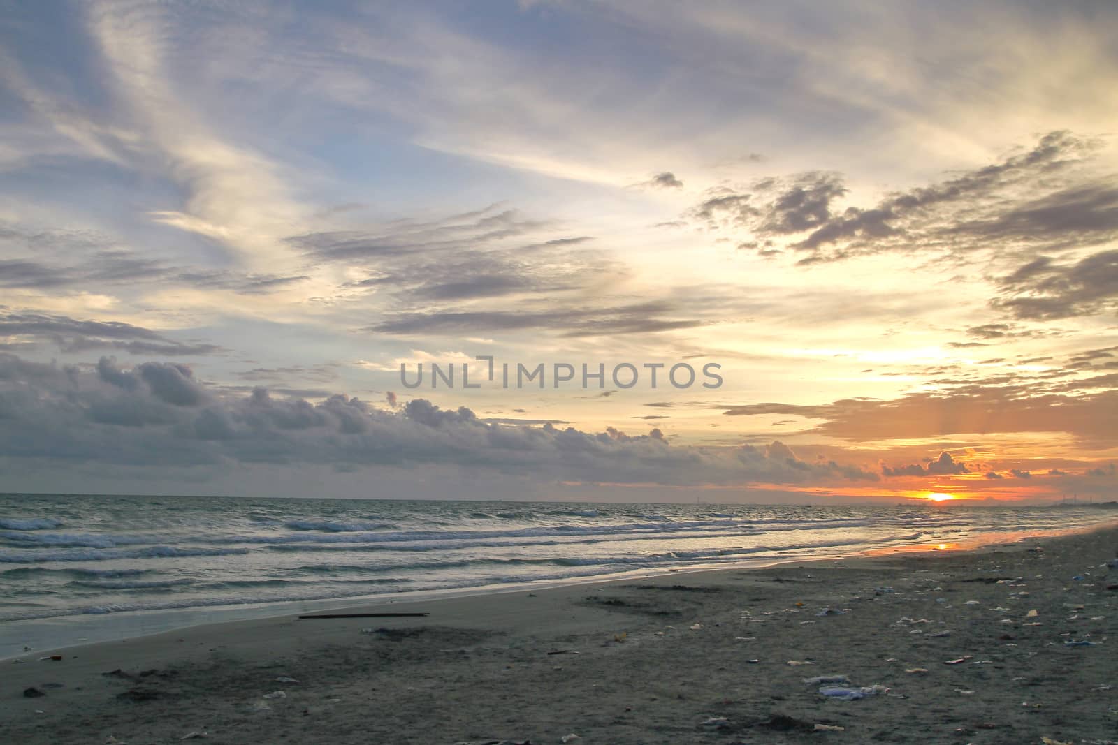 Landscape sunset on sea  by pumppump