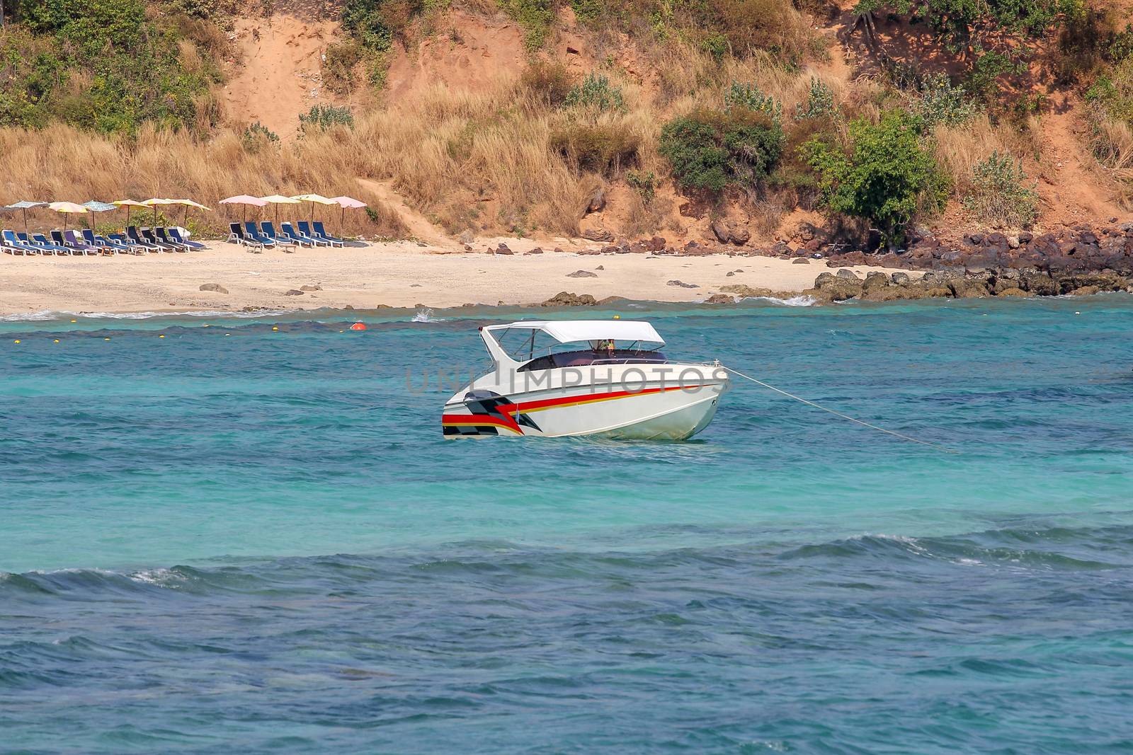 Speed boat stop on sea at Koh Lan in thailand