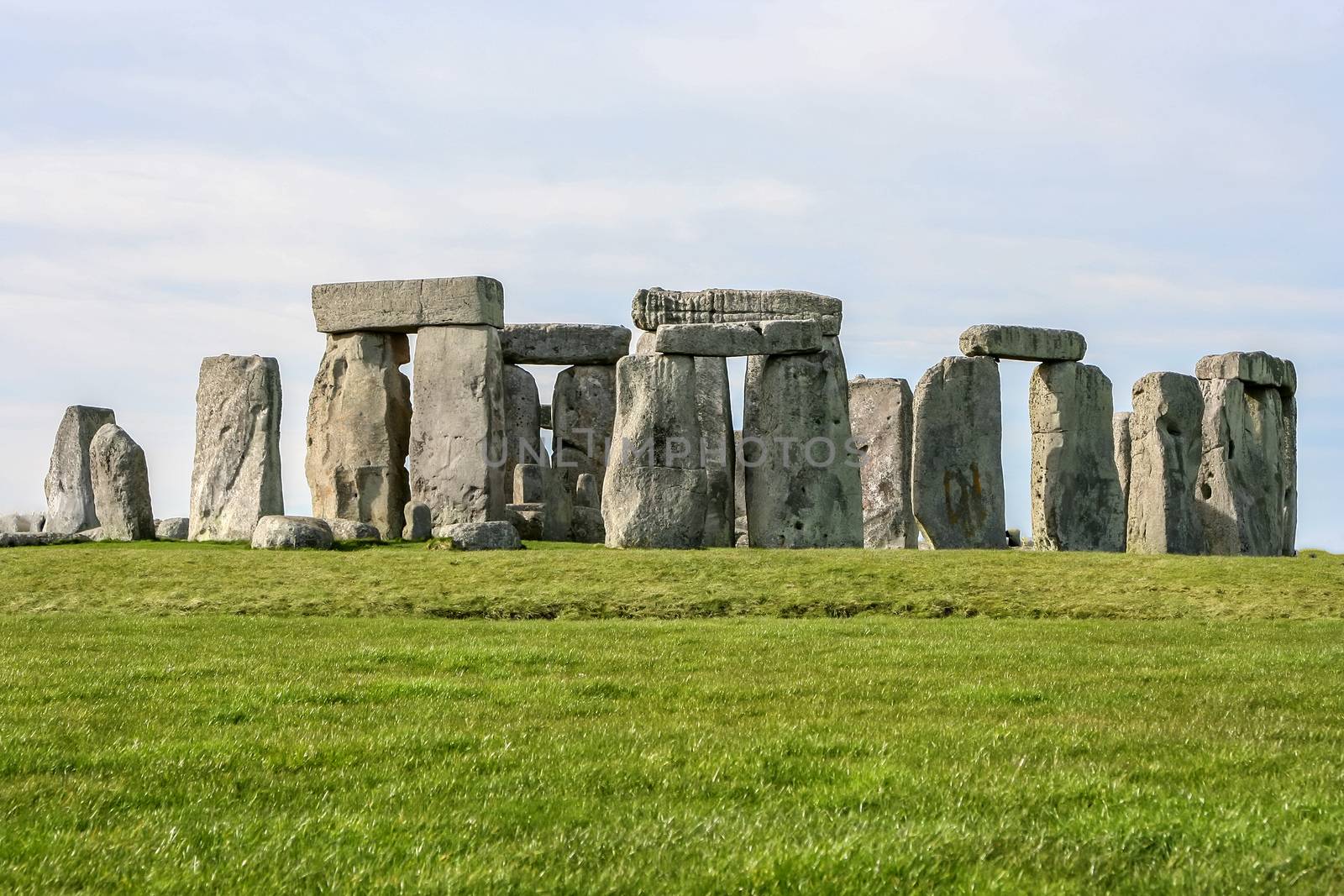 A photography of a the mystical Stonehenge Great Britain