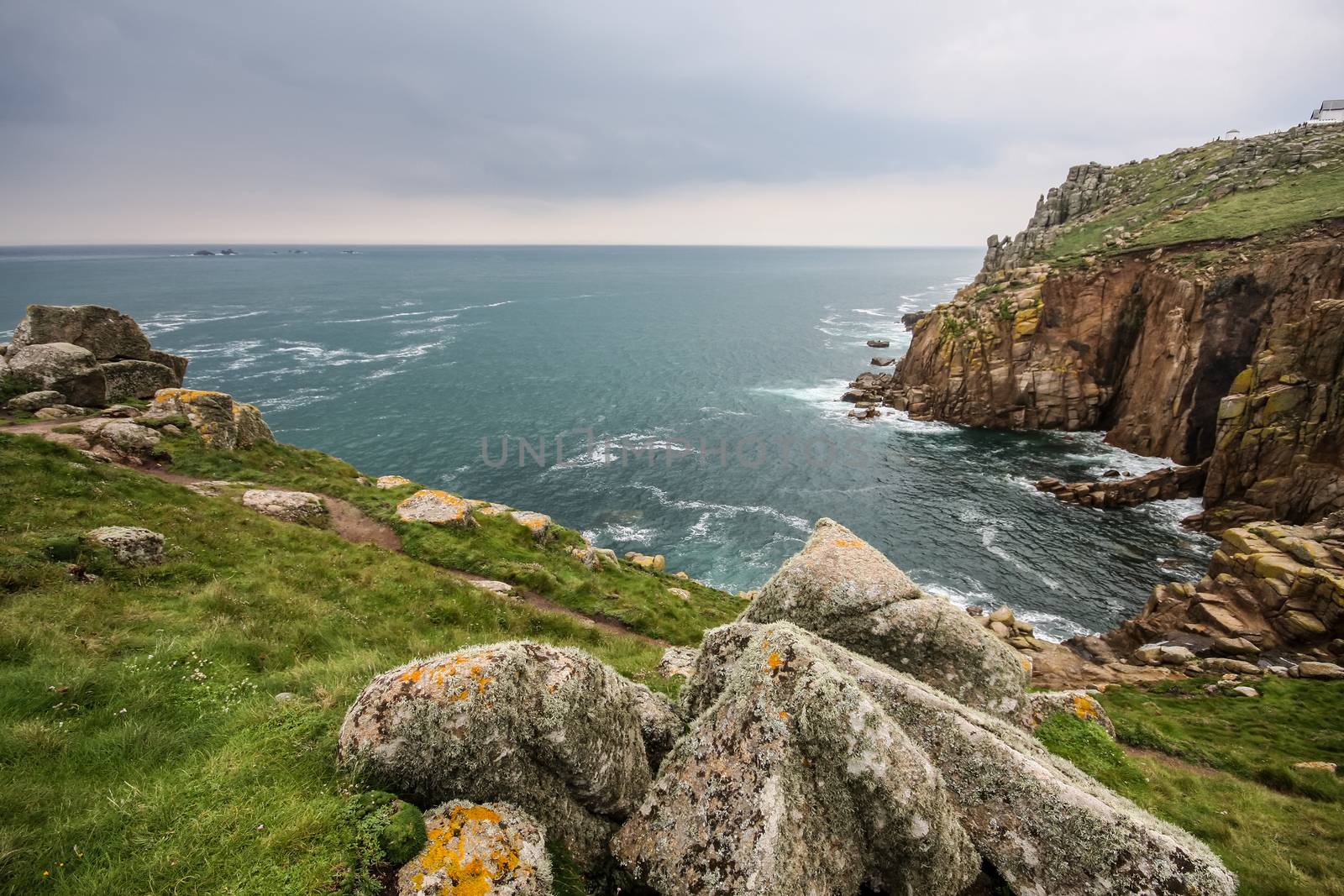 A photography of a rough coast in cornwall