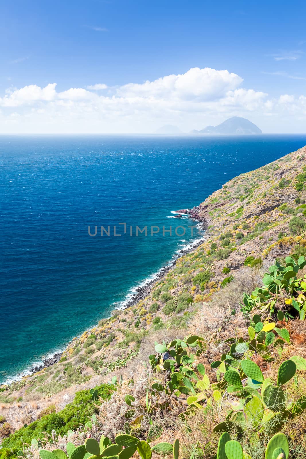 Lipari Islands by magann