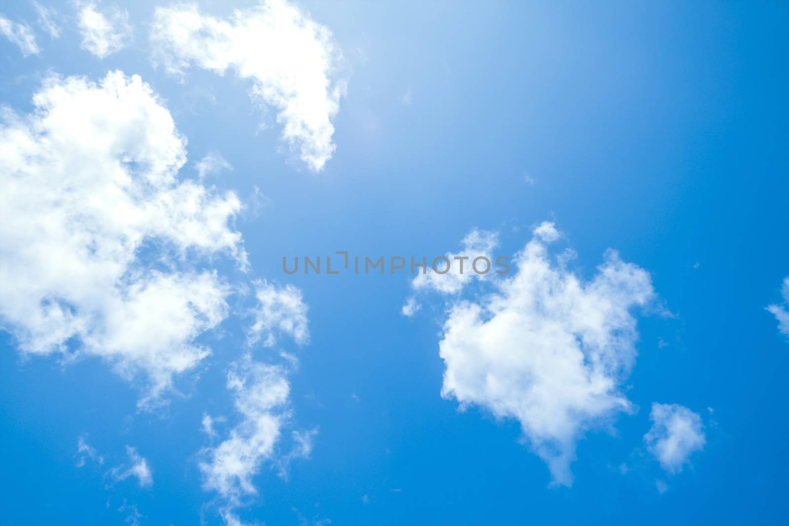 An image of a bright sun background